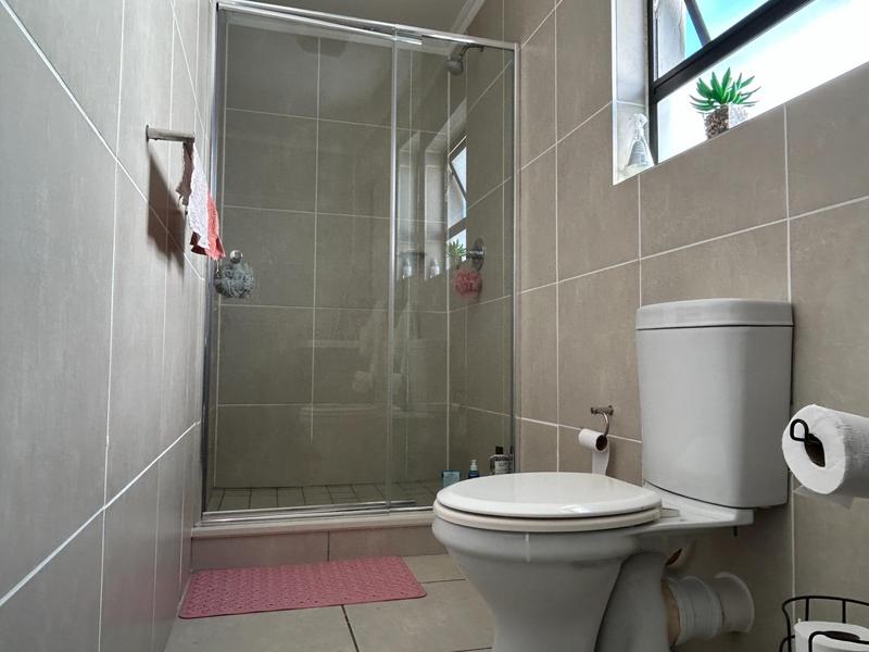 1 Bedroom Property for Sale in Sandown Western Cape